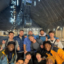 MrBeast, cel mai faimos YouTuber din lume, a stat sapte zile in Salina Turda alaturi de alti creatori de continut. Videoclipul a strans peste 42 de milioane de vizualizari