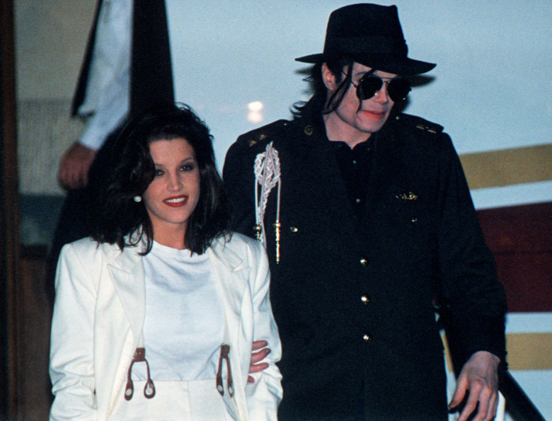 Lisa-Marie-Presley-Michael-Jackson (17)