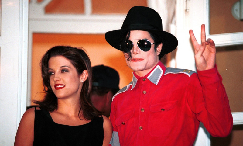 Lisa Marie Presley dezvaluie ca Michael Jackson era „inca virgin” la 35 de ani