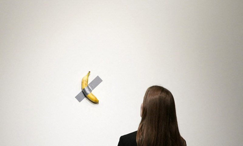 Maurizio Cattelan (12)