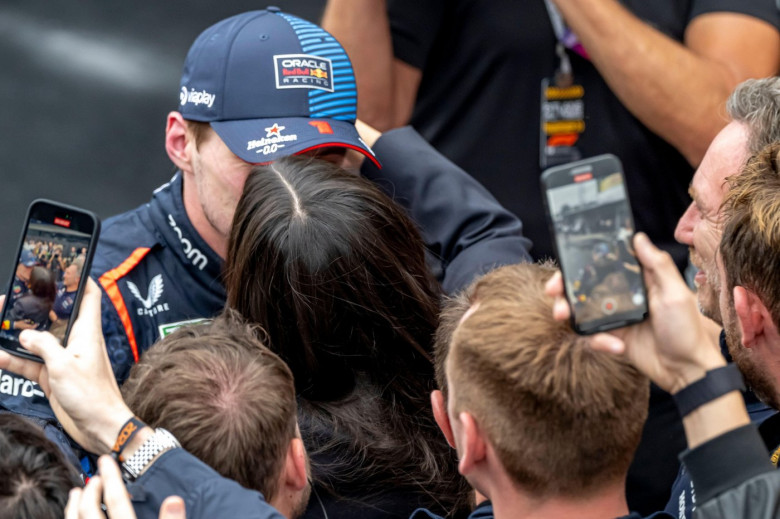 Sao Paulo, Brazil, 03 Nov 2024, Max Verstappen, from Netherlands competes for Red Bull Racing. The 2024 Sao Paulo Grand Prix Race day, which takes place in Sao Paulo, Brazil. Credit: Michael Potts/Alamy Live News