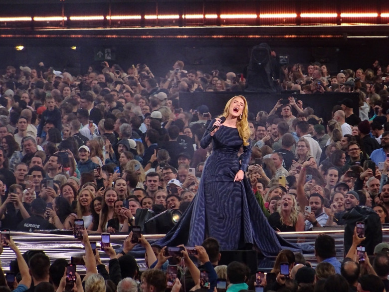 *EXCLUSIVE* Opening Night of Adele in Munich