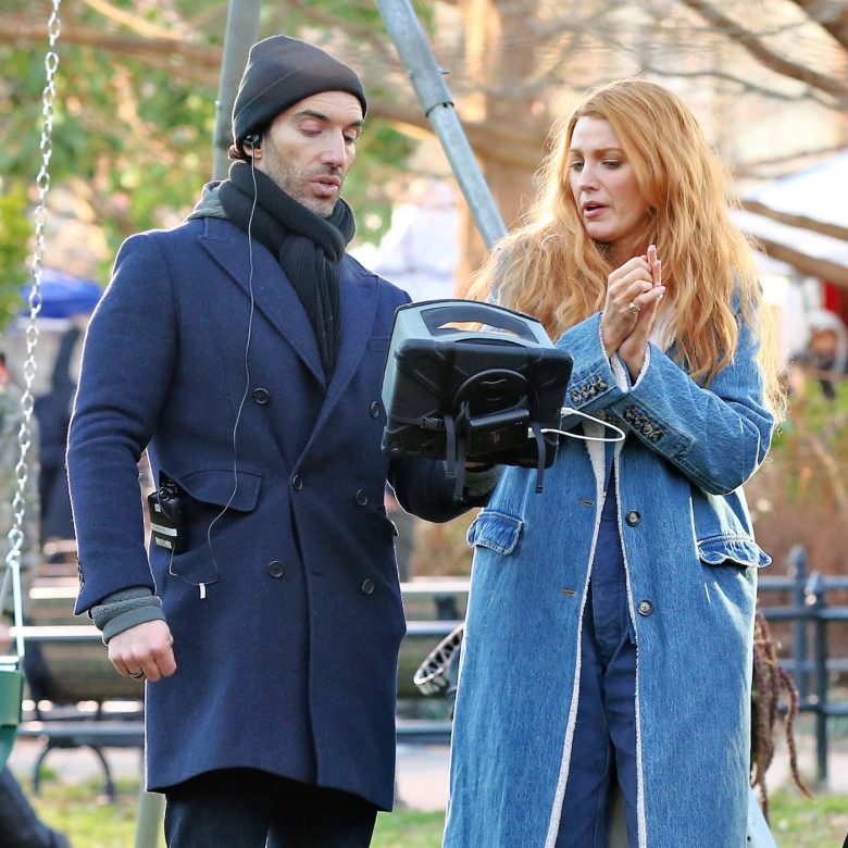 **UPDATED STOCK - ARCHIVE IMAGES FROM 11 JAN, 2024** Blake Lively And Director Justin Baldoni Seen In Heated Discussion On Set Of 'It Ends With Us' - 11 Jan 2024