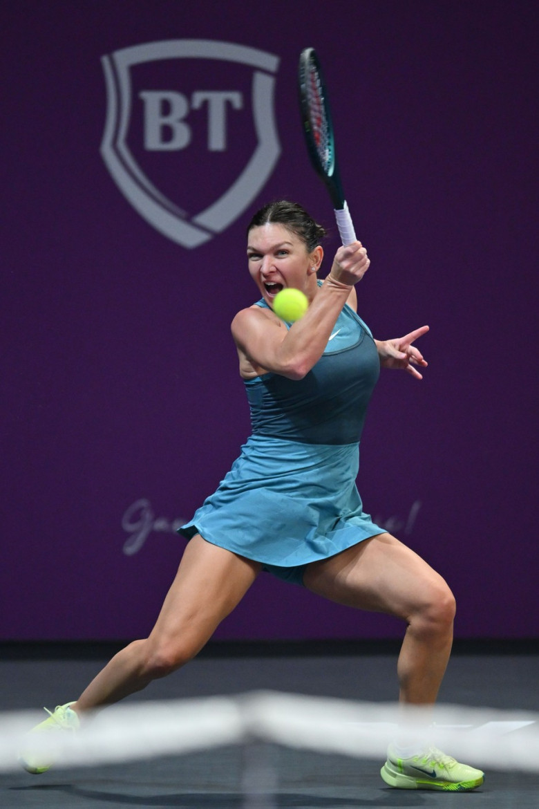 Simona Halep - Lucia Bronzetti, Transylvania Open 2025, Cluj-Napoca, Romania - 04 Feb 2025