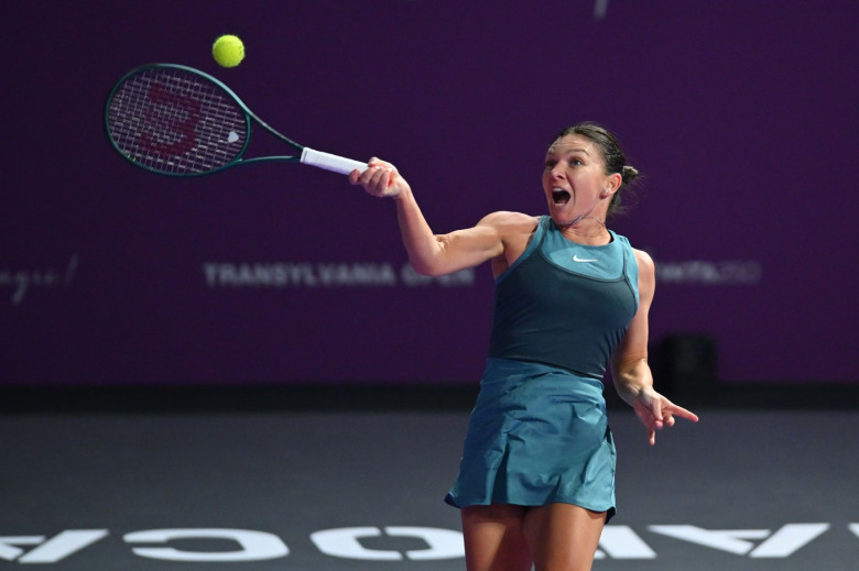 Simona Halep - Lucia Bronzetti, Transylvania Open 2025, Cluj-Napoca, Romania - 04 Feb 2025