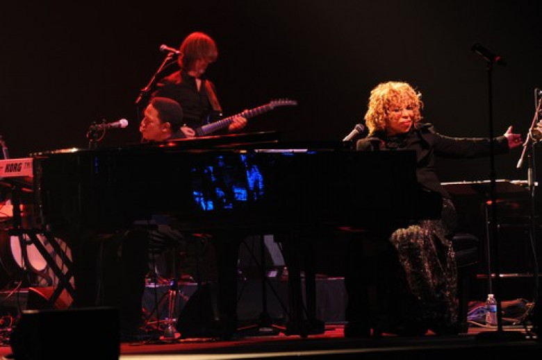 FILE PHOTOS: Roberta Flack Dies Aged 88