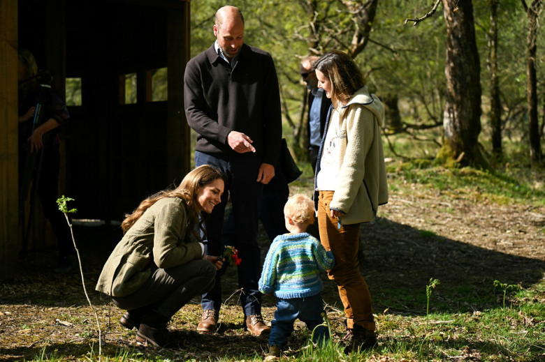 Royal visit to Mull and Iona