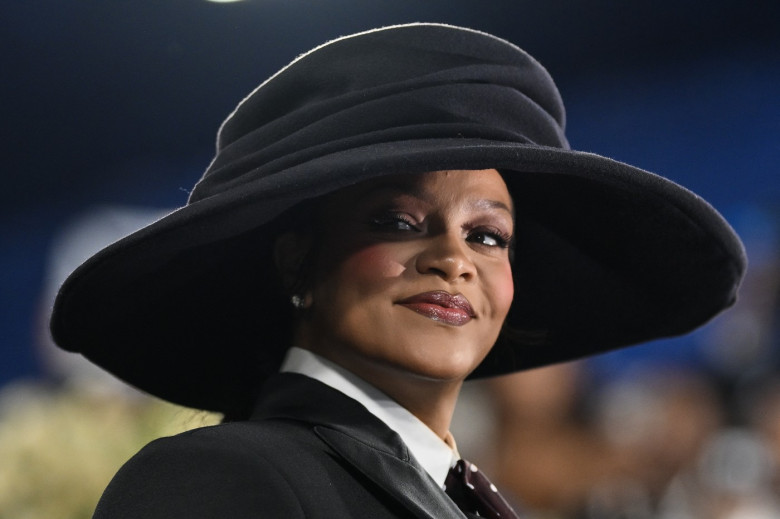 rihanna (1)