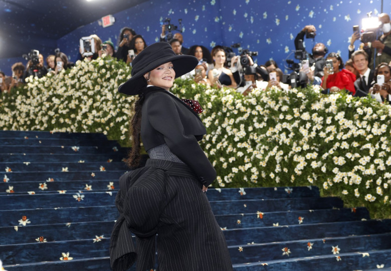 Red Carpet Arrivals at The 2025 Met Gala in New York