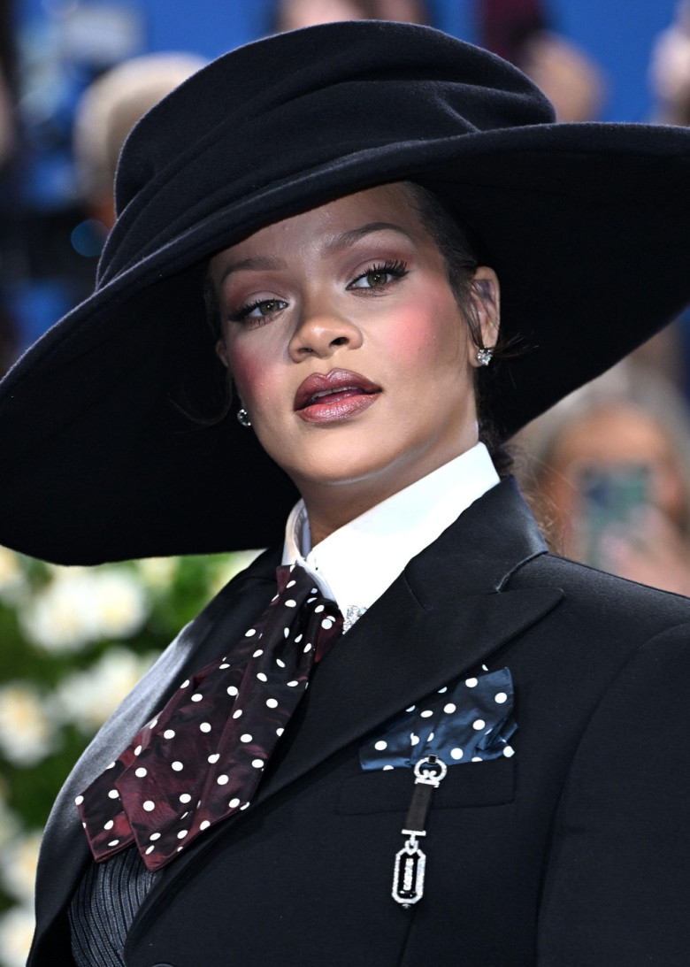 New York, USA. May 5th, 2025. Rihanna at the 2025 Costume Institute Benefit Gala celebrating the opening of the exhibition Superfine, Tailoring Black Style. Held at The Metropolitan Museum of Art. Credit: Doug Peters/EMPICS/Alamy Live News