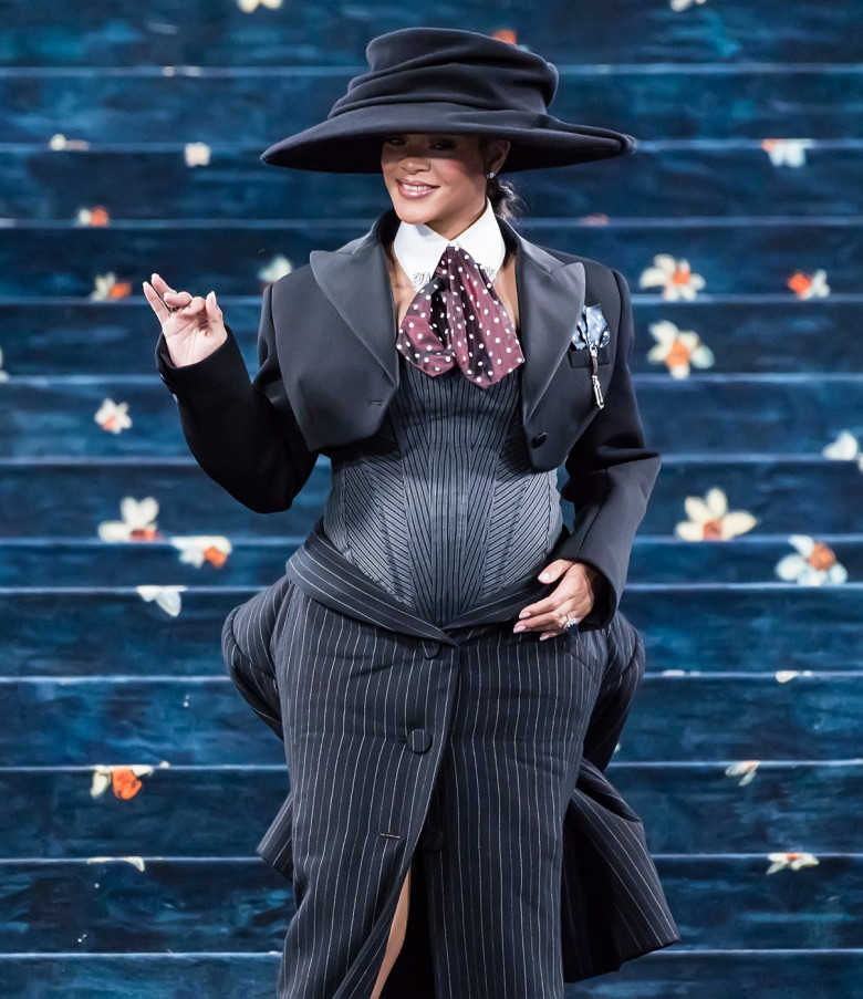 Pregnant Rihanna Debuts Baby Bump on The 2025 Met Gala Celebrating "Superfine: Tailoring Black Style" -  5 May 2025