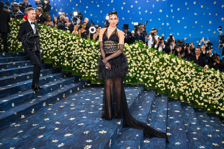 New York, USA. 5 May 2025. Dua Lipa attending the Metropolitan Museum of Art Costume Institute Benefit Gala 2025. Photo credit should read: Matt Crossick/Alamy Live News