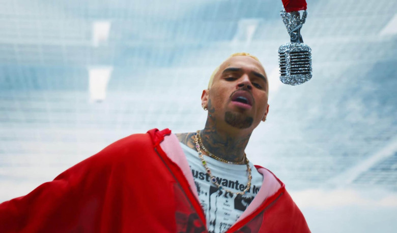 Chris Brown new music video 'Residuals'