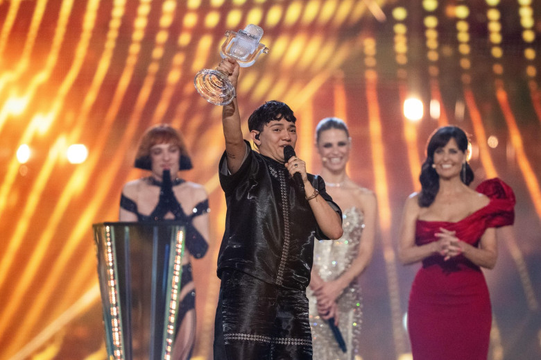 Basel, Switzerland. 17th May 2025. BASEL - JJ (Johannes Pietsch) wins the final of the Eurovision Song Contest for Austria with the song Wasted Love. ANP SANDER KONING netherlands out - belgium out Credit: ANP/Alamy Live News