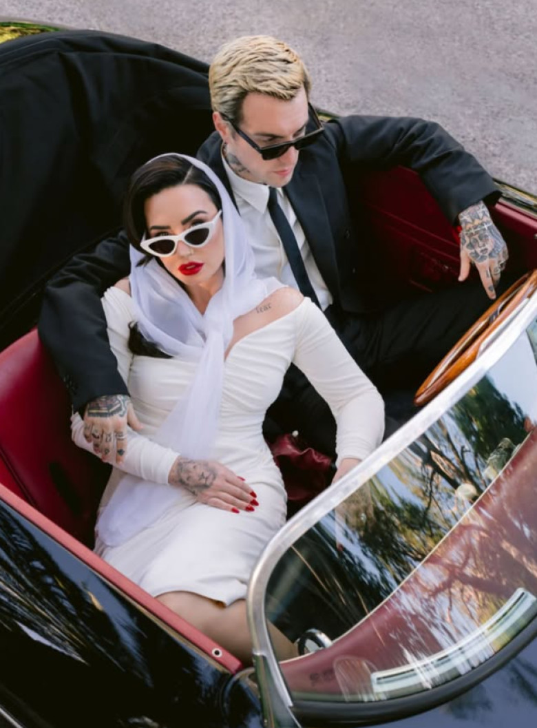 demi-lovato (10)