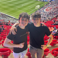 Doi TikTokeri au petrecut 27 de ore în toaleta stadionului din Munchen pentru a asista gratuit la finala Ligii Campionilor