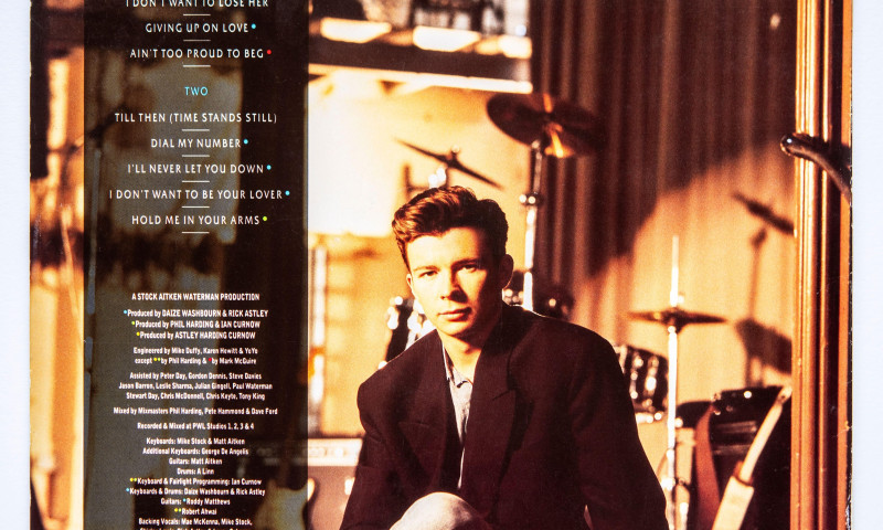 Back cover of Hold Me in Your Arms, the second studio album by Rick Astley, which was released in 1988