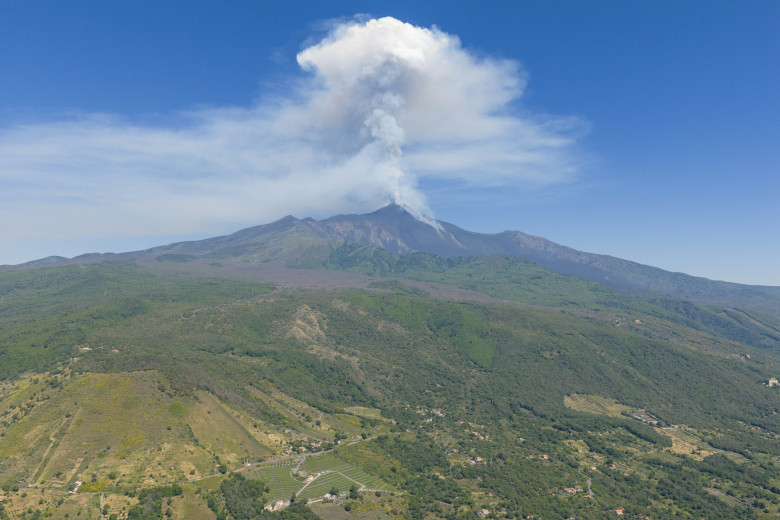etna-scuipa-fum (2)