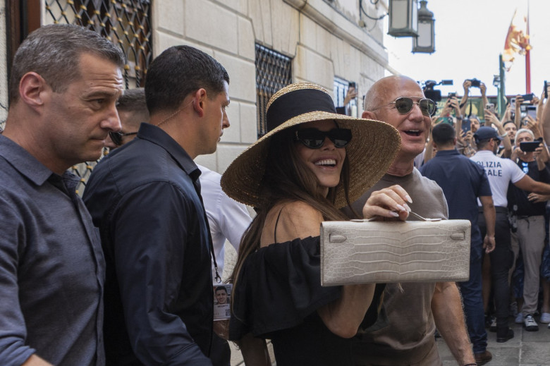 Jeff-bezos-Lauren-Sánchez (6)