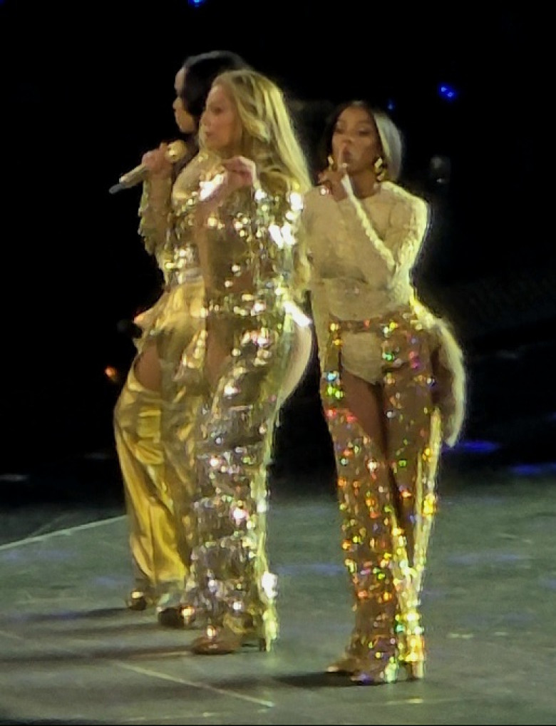 Destiny's Child Reunites At Beyonc??s Final Concert In Las Vegas And Leads Crowd In ?Mute? Challenge - 28 Jul 2025