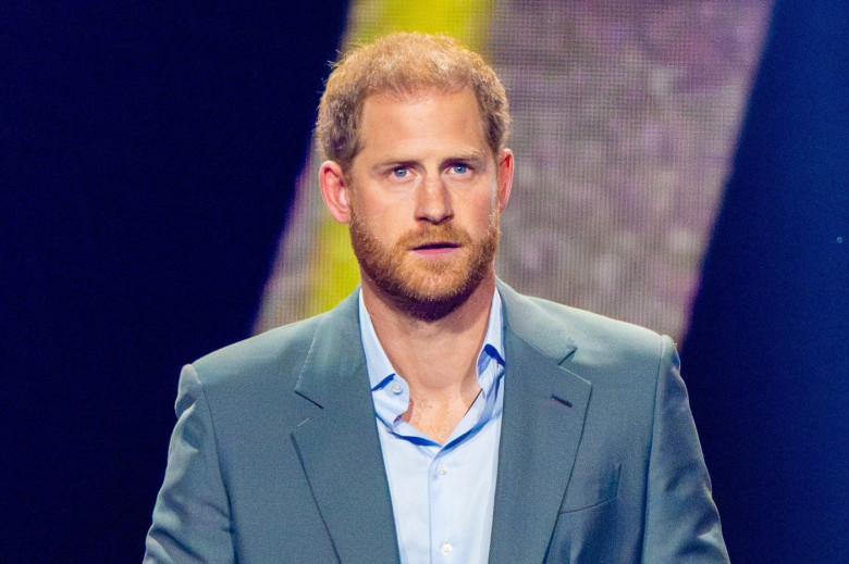 Meghan Markle celebrates 44th birthday! **FILE PHOTOS**
