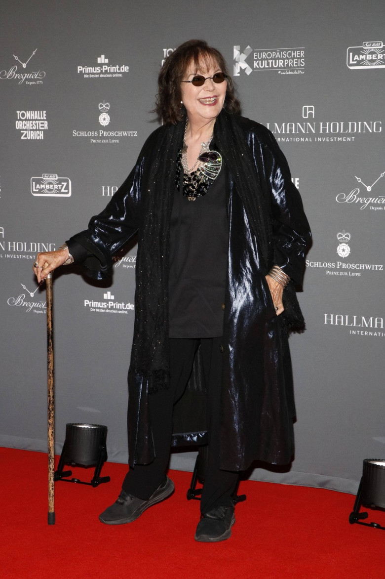 Claudia Cardinale bei der Verleihung vom EuropĂ¤ischen Kulturpreis 2022 in der Tonhalle ZĂĽrich. ZĂĽrich, 24.09.2022 *** Cl