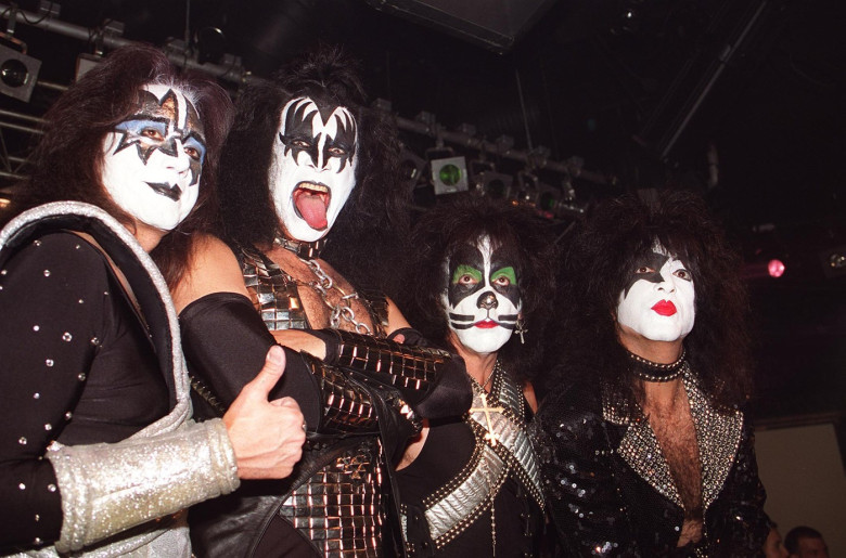 'KISS'American Rock Group(From Left to Right):-ACE FREHLEY:  GENE SIMMONS:  PETER CRISS:  PAUL STANLEY(Pictured at the Rock Circus in London, at the opening of the 'Kiss Museum')COMPULSORY CREDIT: UPPA/Photoshot PhotoUDW 013319/B-03     12.06.