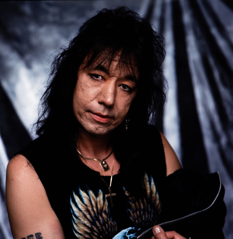 Ace Frehley, founding guitarist for KISS, dead at 74