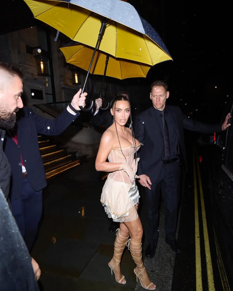 kim-kardashian (19)
