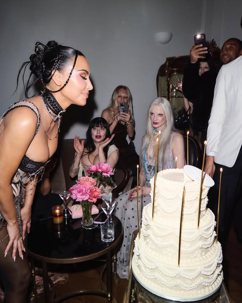 kim-kardashian (9)