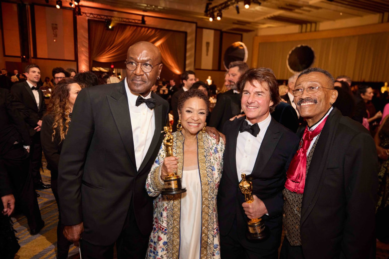 Les célébrités lors de la cérémonie de la 16ème édition des "Governors Awards" à Los Angeles