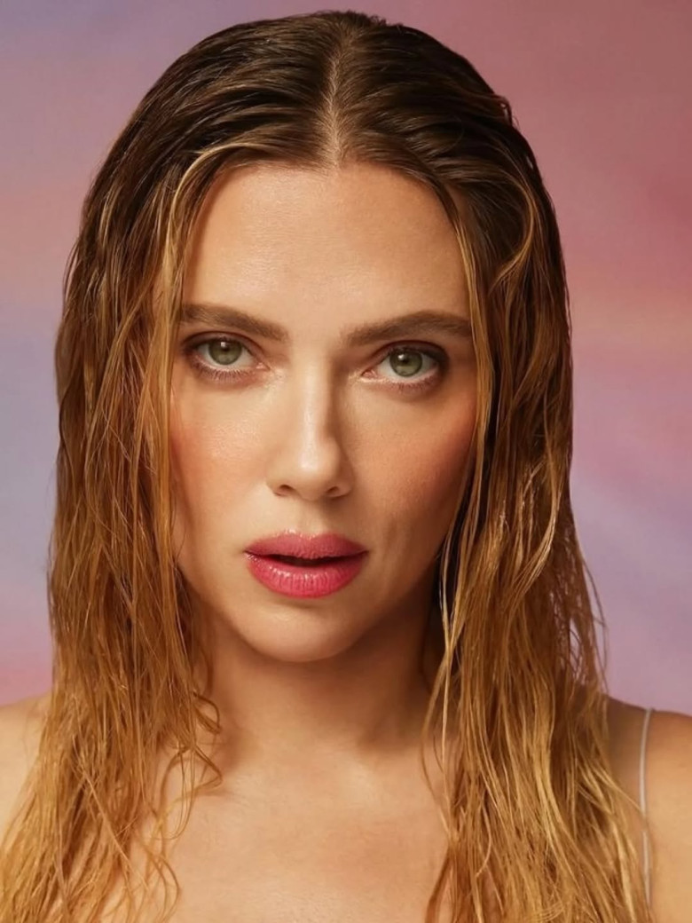 Scarlett Johansson (9)