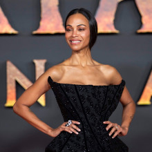 Zoe Saldana a devenit cea mai bine plătită actriţă din toate timpurile