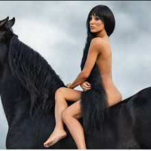 Bianca Censori, primele declarații despre controversele din jurul ei