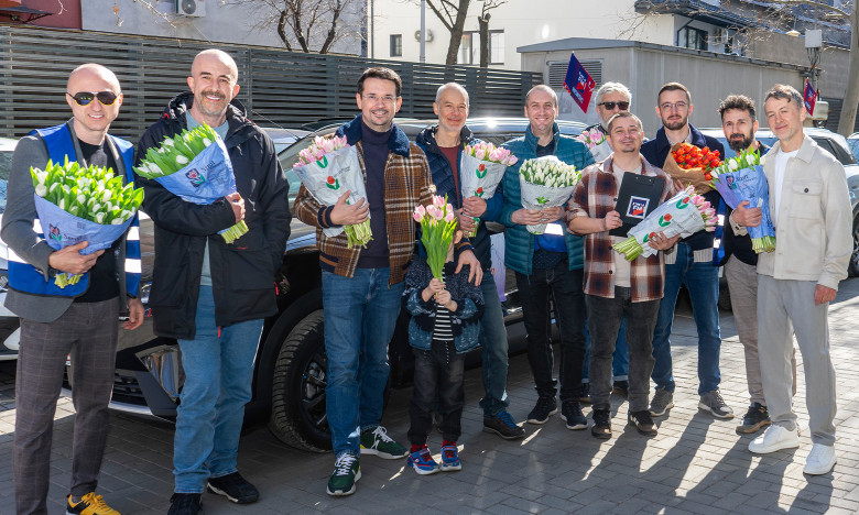 1560x1200px_comunicat(DIGILife-DIGIWorld-DIGIAnimalWorld)