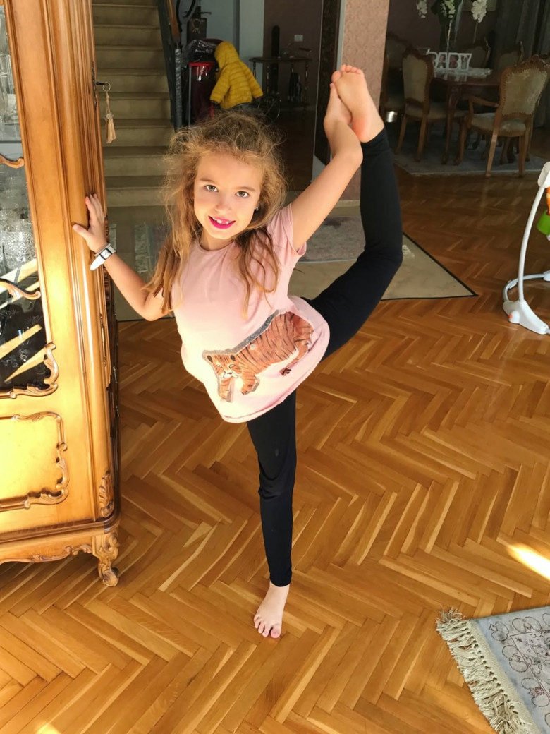 andreea-banica-fiica-sofia11