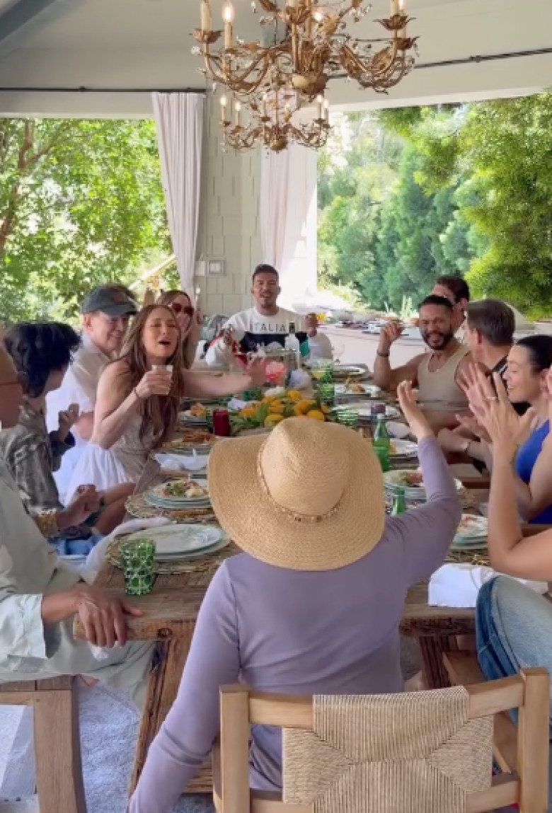 jennifer-lopez8