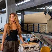 Shakira va ajuta la reconstruirea a zece școli afectate de cutremurul din Columbia. Artista s-a deplasat în mijlocul dezastrului