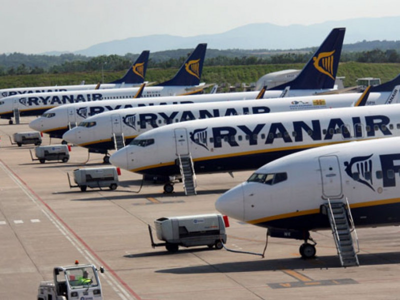 Ryanair avioane