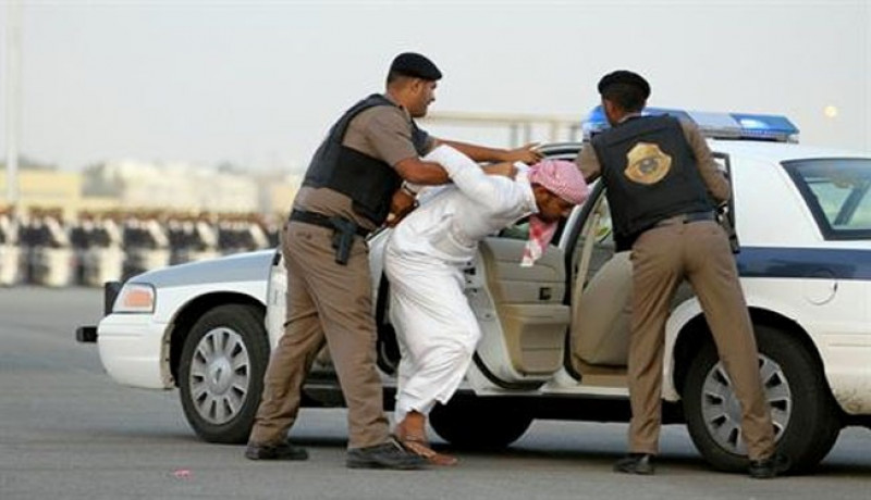 Saudi security forces are arresing a man in this file photo.