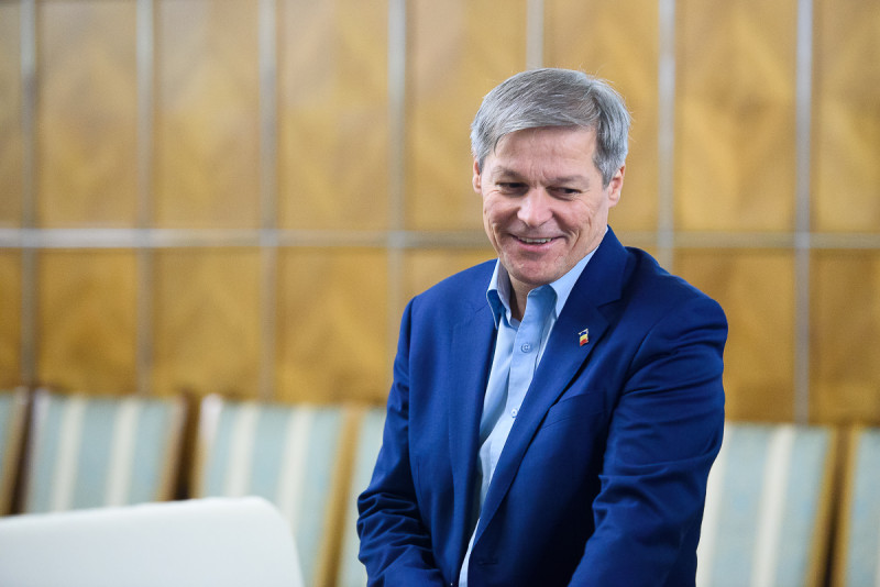 dacian ciolos sedinta guvern_gov ro (2)