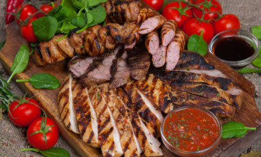 Pericolul din spatele consumului de carne. Ce se întâmplă în corpul tău dacă mănânci mai mult de trei porții pe săptămână