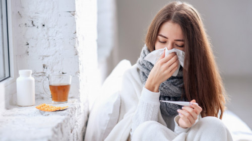Care este diferența dintre răceală și gripă și când ar trebui să ne vaccinăm antigripal. Explicațiile medicului Adrian Marinescu