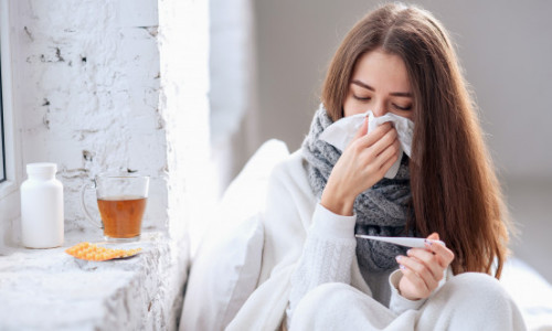 Care este diferența dintre răceală și gripă și când ar trebui să ne vaccinăm antigripal. Explicațiile medicului Adrian Marinescu