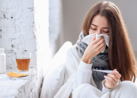 Ce să eviți la capitolul mâncare și băutură când ești răcit sau ai gripă. Alimentele tale preferate te pot face să te simți și mai rău