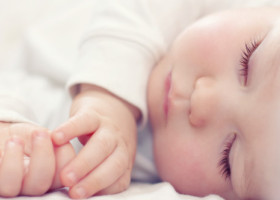 Creierul începe să se dezvolte diferit la fete şi la băieţi încă dinainte de naştere, au constatat oamenii de ştiinţă