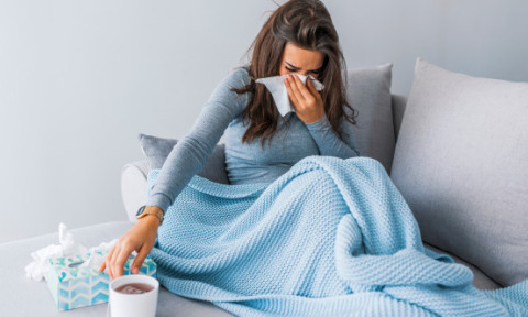 De ce ne îmbolnăvim mai des iarna? De ce apar mai des răcelile și gripele