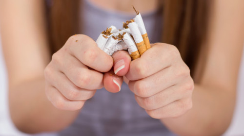 Ce rol are dieta când vrei să renunți la tutun. Alimentele pe care să nu le mai consumi când ți-ai propus să nu mai fumezi