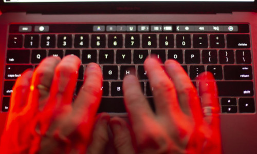 7 moduri de a-ți proteja datele personale, potrivit experților în securitate online: 