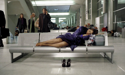 “Arma secretă” împotriva oboselii care apare după zboruri lungi. Ce recomandă un medic pentru a preveni și combate jet lag-ul